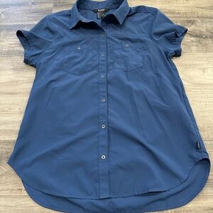 5.11 Tactical Women’s Short Sleeve Button-Up Shirt – Size Small – Navy Blue